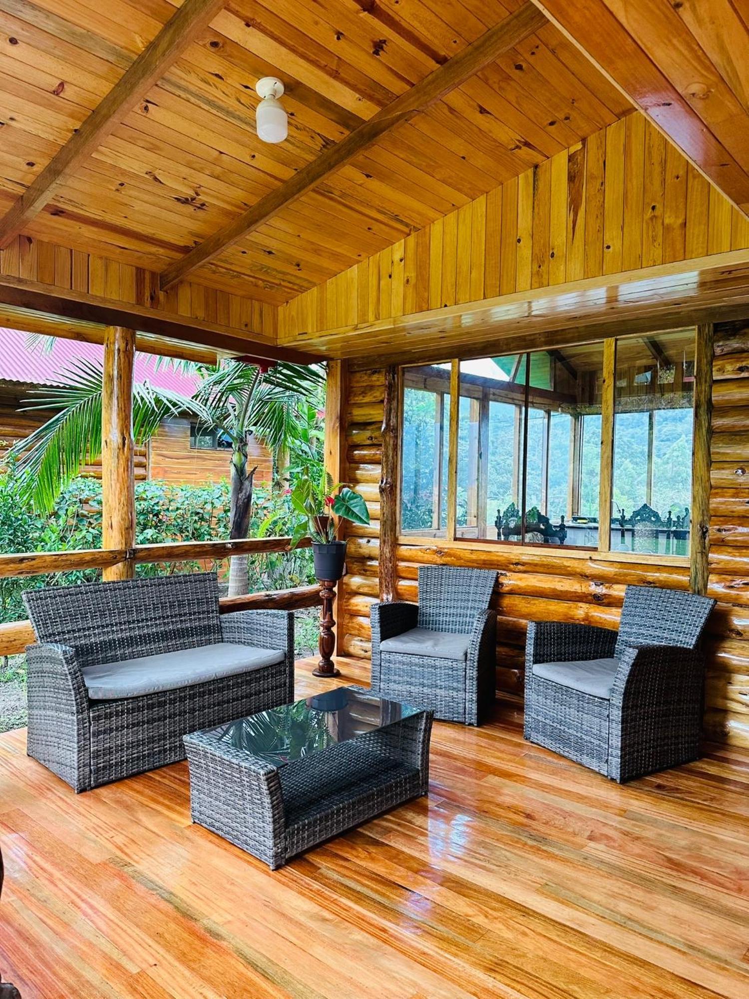 Hassinger Ranch Cabanas オクサパンパ エクステリア 写真